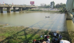 Tìm thấy thi thể 2 nạn nhân trong vụ nhảy cầu tự tử ở Thanh Hóa