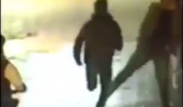 Nghi phạm bị hạ gục bởi cú ngáng chân 'thần thánh'