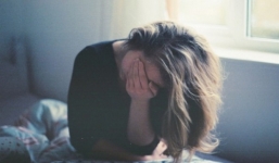 Tủi nhục bị chồng đánh ngay tại nhà ngoại trong ngày Tết