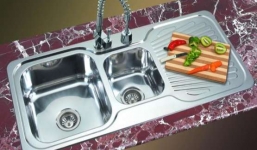 Mẹo thông tắc bồn rửa bát chỉ mất 15 giây cực đơn giản