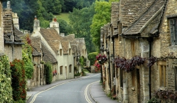 Biến hang động cổ thành biệt thự sang trọng tiện nghi