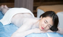 Bất ngờ với loạt ảnh mới của Nhã Phương giữa 'bão' scandal