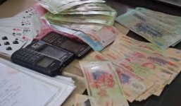 Phá sòng bạc núp bóng tiệm cắt tóc