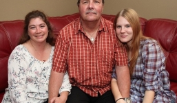 Người phụ nữ cưới vợ hai 19 tuổi cho chồng 60 tuổi