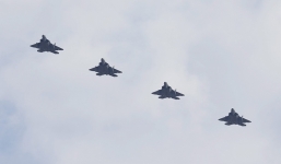 Video: Chiến đấu cơ Mỹ dàn hàng trên bán đảo Triều Tiên