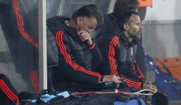 Thua đội bóng hạng 3 Đan Mạnh, Van Gaal đổ lỗi cho chấn thương