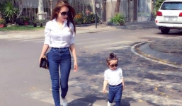 Cadie Mộc Trà điệu đà trên phố khiến fan phát cuồng