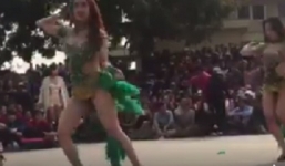 Hội miền Quan họ múa bikini 'bỏng mắt': Chủ tịch xã nói gì?