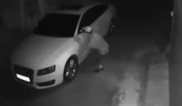 Video: Những pha “vặt” trộm phụ tùng ôtô táo tợn chỉ trong tích tắc