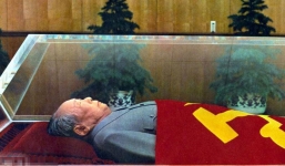 Trung Quốc xem xét hỏa táng Mao Trạch Đông, thúc đẩy kế hoạch an táng xanh