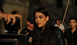 Trương Ngọc Ánh bầm dập vì đóng phim hành động