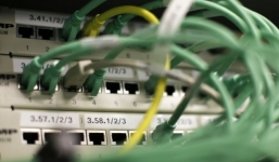 Sợ Mỹ do thám, Brazil lắp cáp ngầm 250 triệu USD