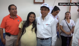 Cô gái “vác” khối u 16 kg đổi đời nhờ gặp Bộ trưởng Bộ Y tế