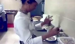 Những màn múa dao tuyệt đỉnh của các siêu đầu bếp