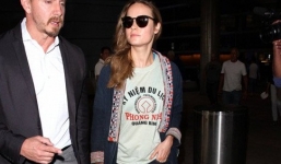 Mỹ nhân 'King Kong 2' trở về Mỹ với áo phông Quảng Bình