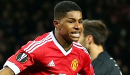 'Kẻ đóng thế' Anthony Martial phá kỷ lục tồn tại nửa thế kỷ ở MU