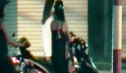 Truy quét các 'chân dài' chạy xe tay ga mời chào khách mua dâm