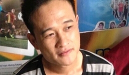 Thiếu nữ bị 'yêu râu xanh' giở trò sàm sỡ rồi cướp xe trước cửa phòng trọ