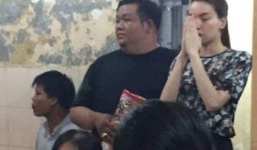 Hồ Ngọc Hà đi lễ cầu an giữa bão scandal tình cảm 