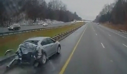 Màn vượt xe của 'tay lái non' gây tai nạn kinh hoàng