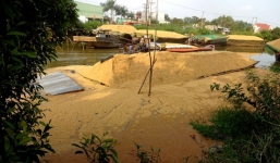 Chìm ghe, thiệt mạng vì lặn vớt tài sản