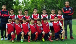 Đội bóng nhí Việt Nam sang Pháp thi đấu: 'Giấc mơ có thật'