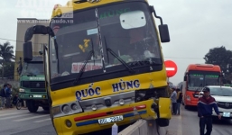 Mất lái xe khách giường nằm leo lên dải phân cách