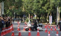 Mô tô cảnh sát Mỹ giá 1,2 tỷ đồng trổ tài 'đánh võng' ở Việt Nam