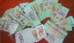 Cảnh sát nổ súng phá trường gà của đại ca giang hồ vùng ven