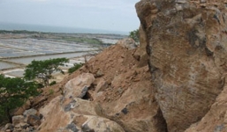 Phát hiện mới về 'kho báu 4.000 tấn vàng' ở núi Tàu, Bình Thuận