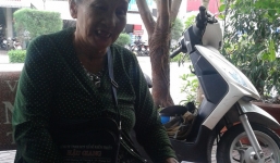 Nam thanh niên cướp vé số và làm bị thương cụ bà 69 tuổi 