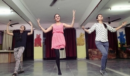 Nữ y tá không đầu hàng số phận để trở thành 'vũ công một chân'