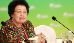 Mối tình với “phi công trẻ” của nữ đại gia Trung Quốc 