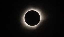 Hình ảnh nhật thực độc đáo trên thế giới