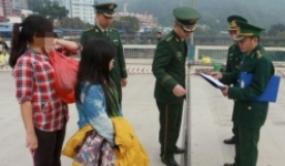 Giải cứu 5 nữ sinh lớp 9 bị lừa bán sang Trung Quốc