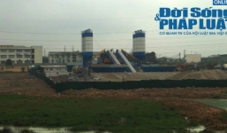 Trường đại học thành nhà máy trộn bê tông khổng lồ