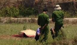 Phát hiện thi thể người đàn ông cháy đen ở bãi đất hoang