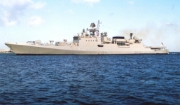 Video: Xem tàu hộ vệ tên lửa mới của Hải quân Nga thị uy sức mạnh