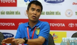 Video: HLV Hà Nội T&T phát biểu như Mourinho