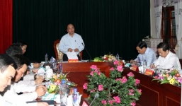 Phó Thủ tướng Nguyễn Xuân Phúc kiểm tra công tác chuẩn bị bầu cử tai Điện Biên