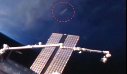 Video tàu của NASA đụng độ với vật thể lạ nghi UFO