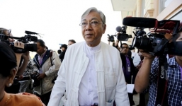 Myanmar có tổng thống dân sự sau hơn nửa thế kỷ quân đội cầm quyền