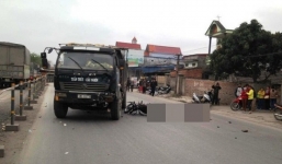 Thương tâm cảnh 3 người tử vong sau va chạm với xe tải