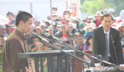 Thảm án Bình Phước: Mẹ Vũ Văn Tiến vận động được nghìn người ký đơn xin giảm án?