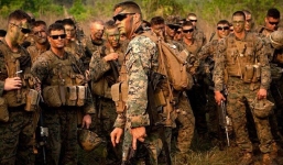 IS dùng tên lửa tấn công, một lính thủy đánh bộ Mỹ thiệt mạng 