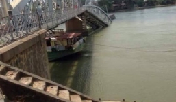 Sập cầu ở  Đồng Nai, nhiều người rơi xuống sông