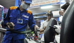 Từ 16h30 chiều 22/3, giá xăng tăng 670 đồng/lít