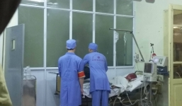 Vụ nổ ở Hà Đông: Phẫu thuật lấy nhiều mảnh kim khí trên người nạn nhân