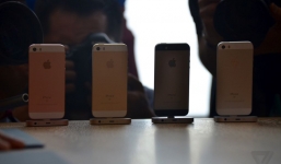 iPhone SE:  Vỏ iPhone 5, ruột iPhone 6, giá chưa tới 9 triệu đồng