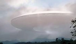 Xuất hiện đám mây hình đĩa bay  ở Chùa Thiên Mụ